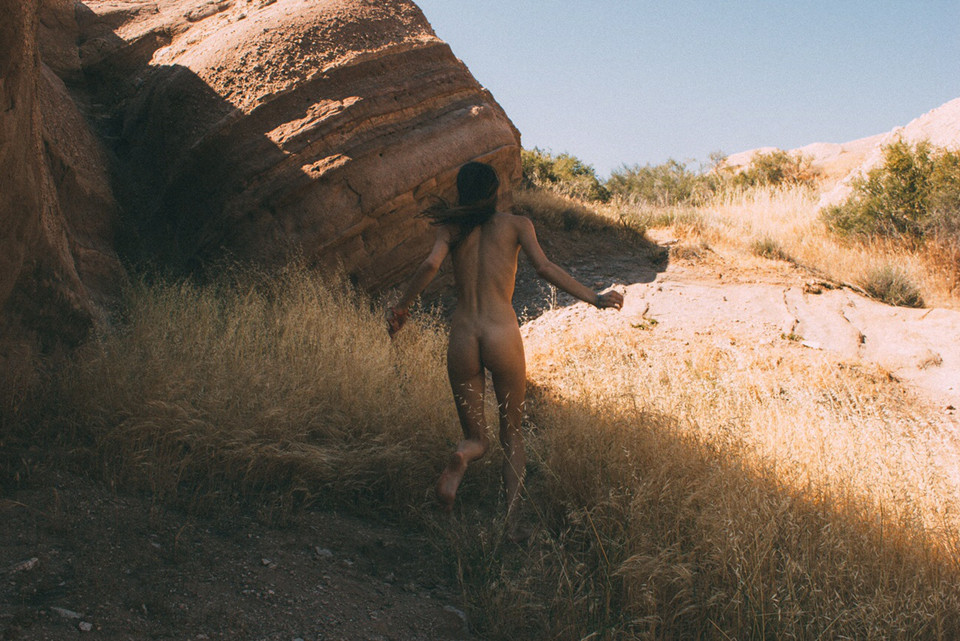 Zeda Navarro Naked (3 Photos)